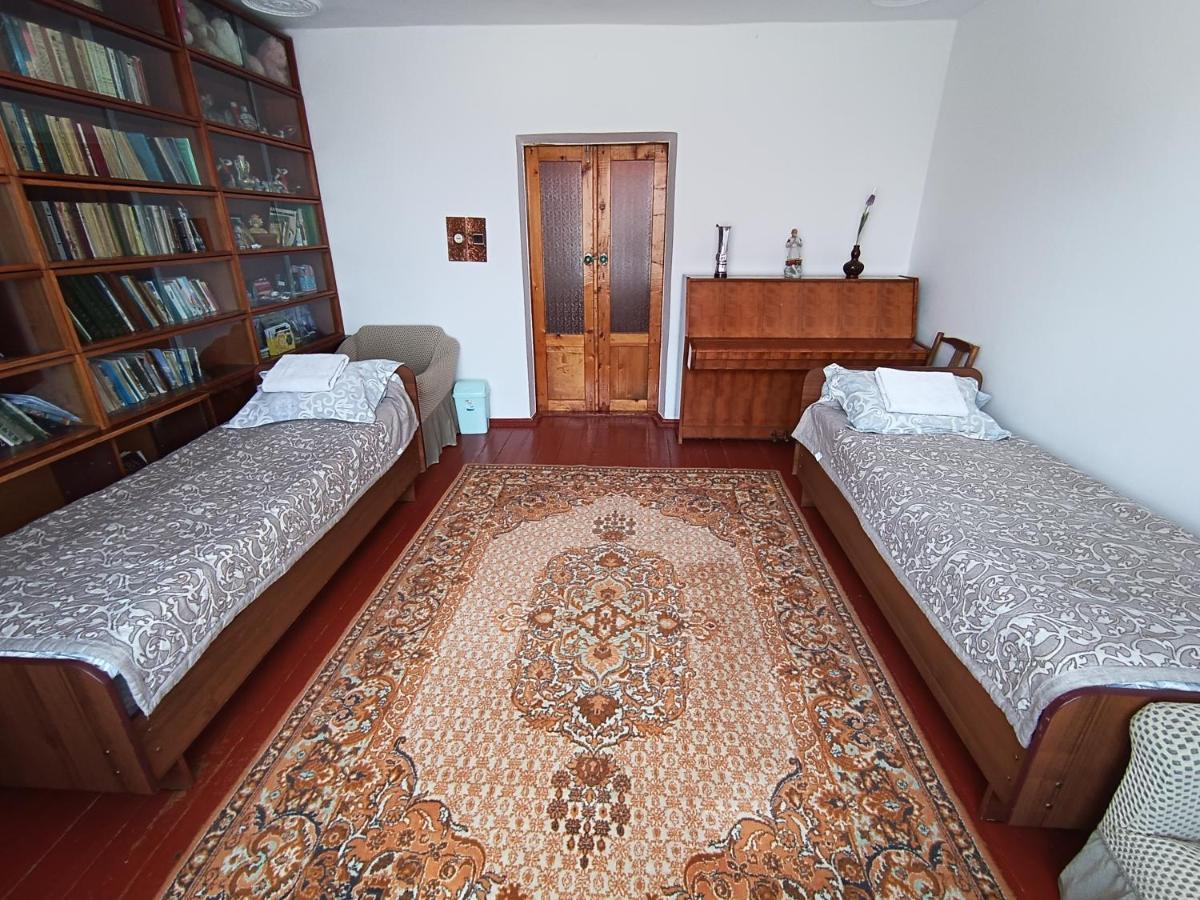 Meerim Guest House Bokonbayevo Ngoại thất bức ảnh