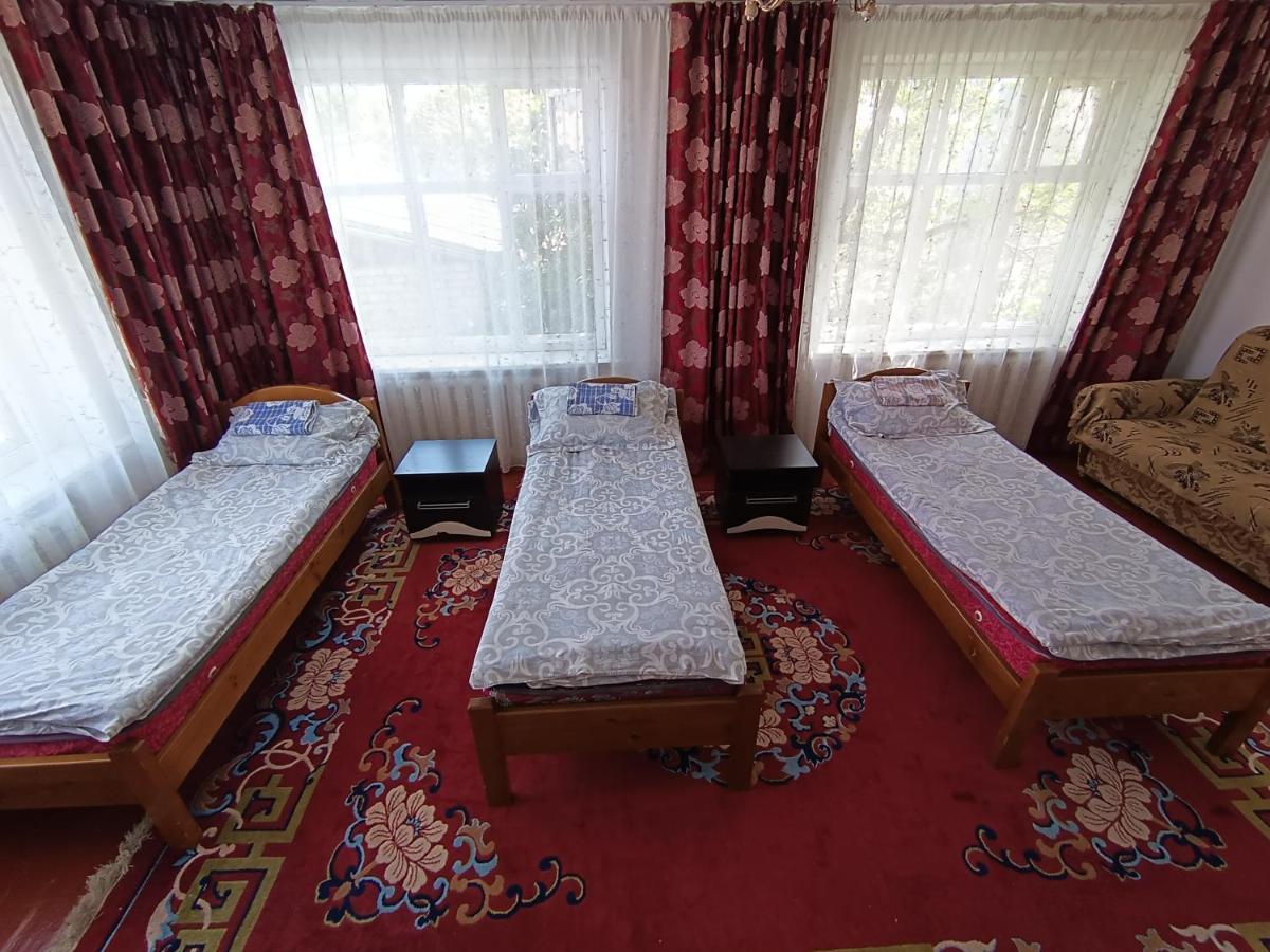 Meerim Guest House Bokonbayevo Ngoại thất bức ảnh